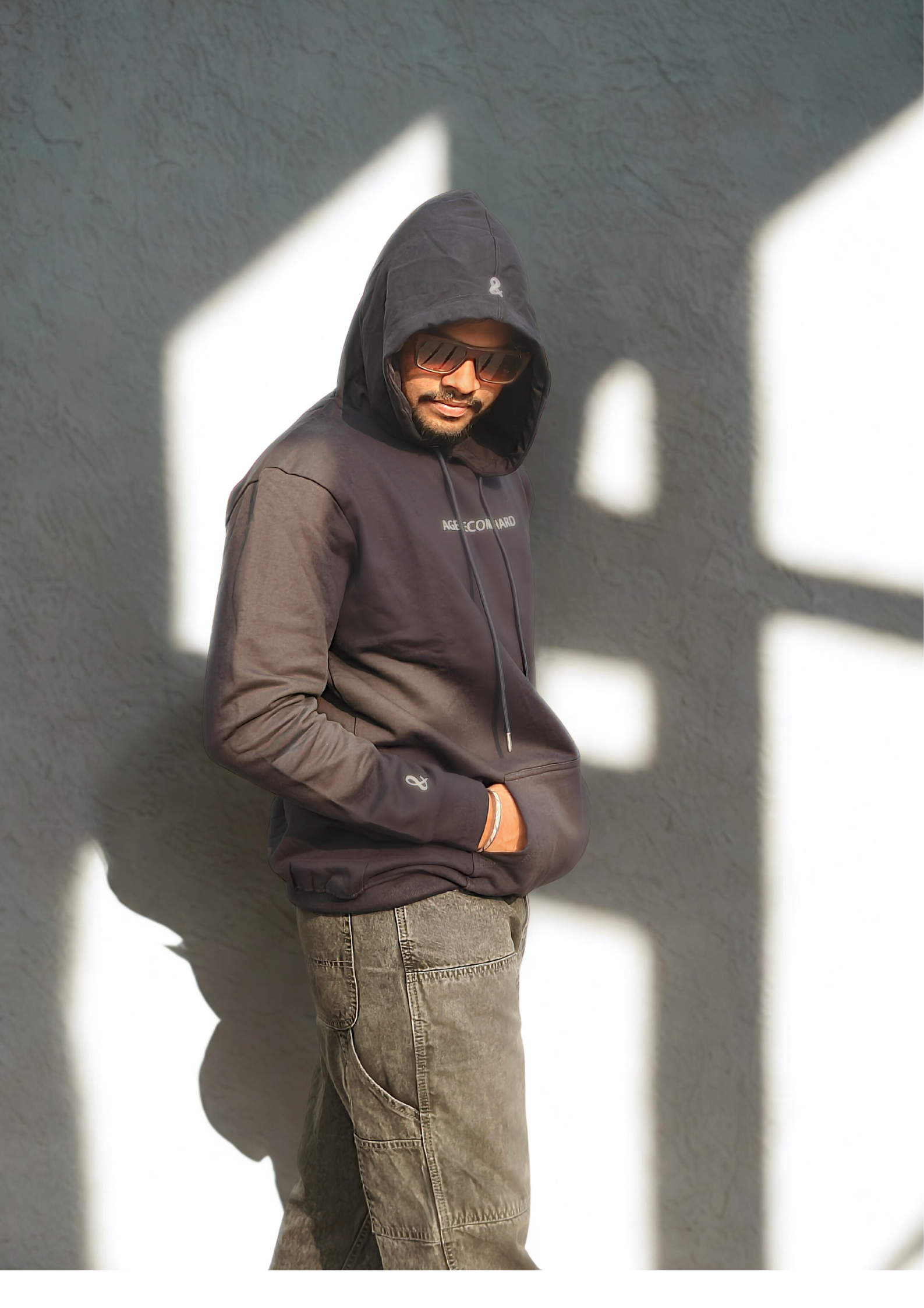 Too Cold To Care Hoodie – Black