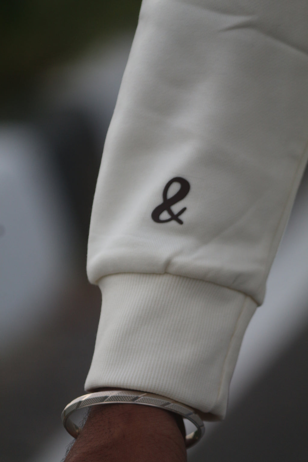 Groove winter collection -milky white Sweatshirt