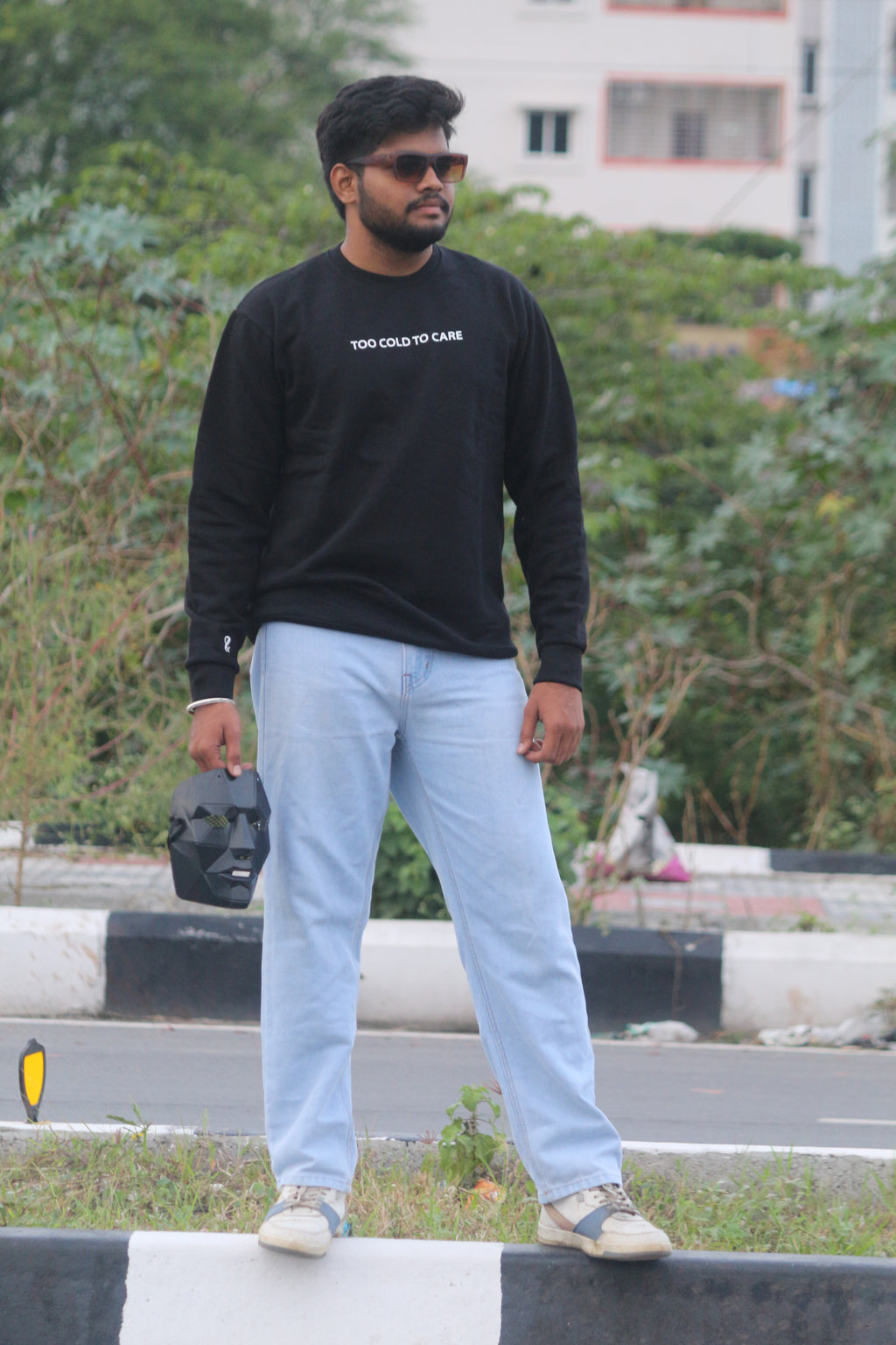 Groove winter collection -Black Sweatshirt