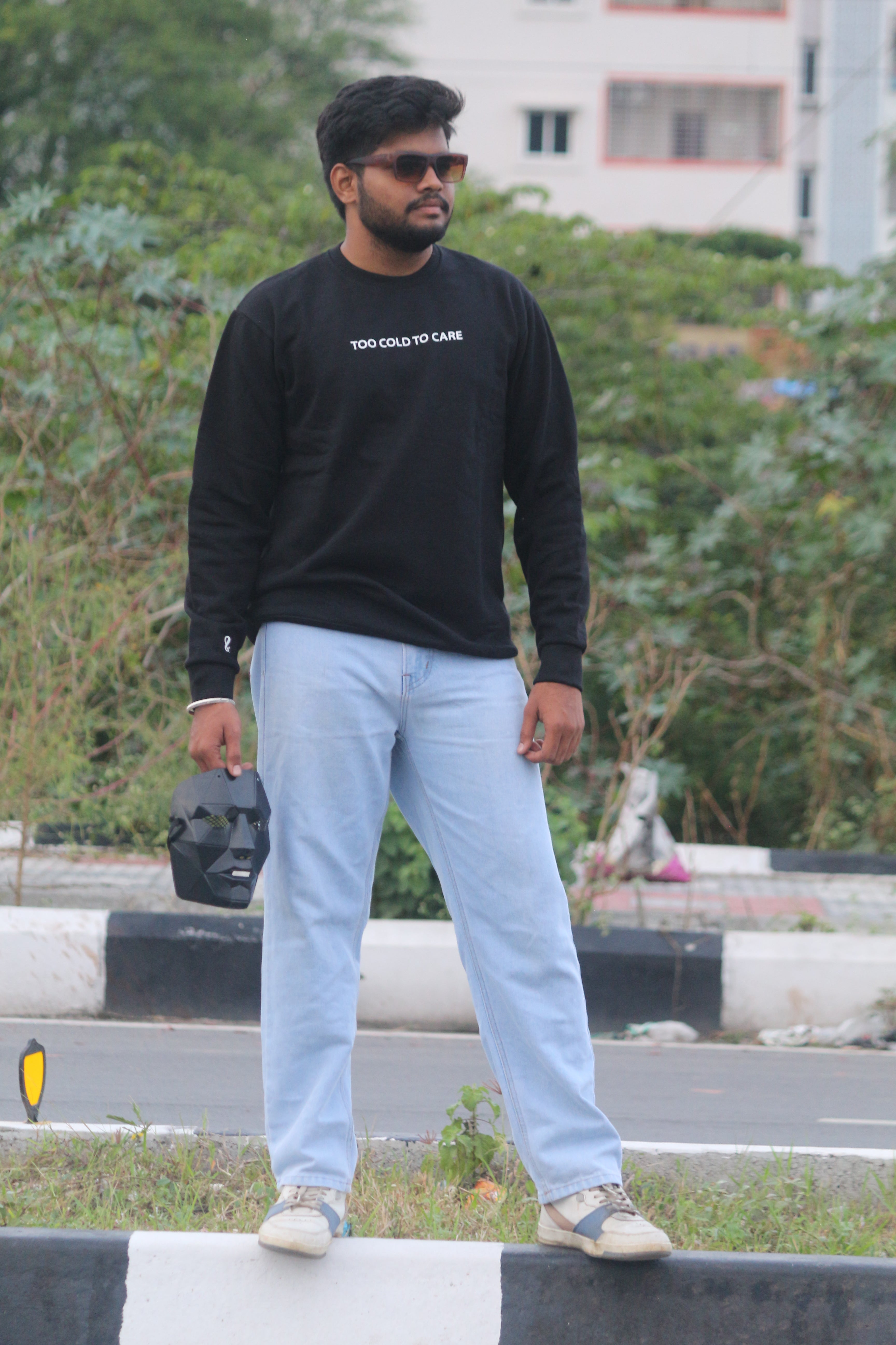 Groove winter collection -Black Sweatshirt