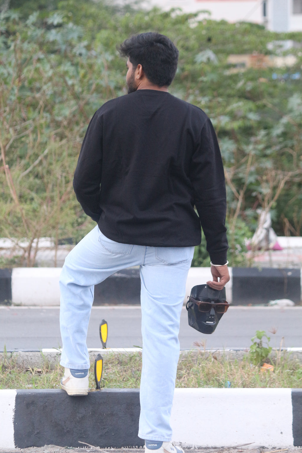 Groove winter collection -Black Sweatshirt